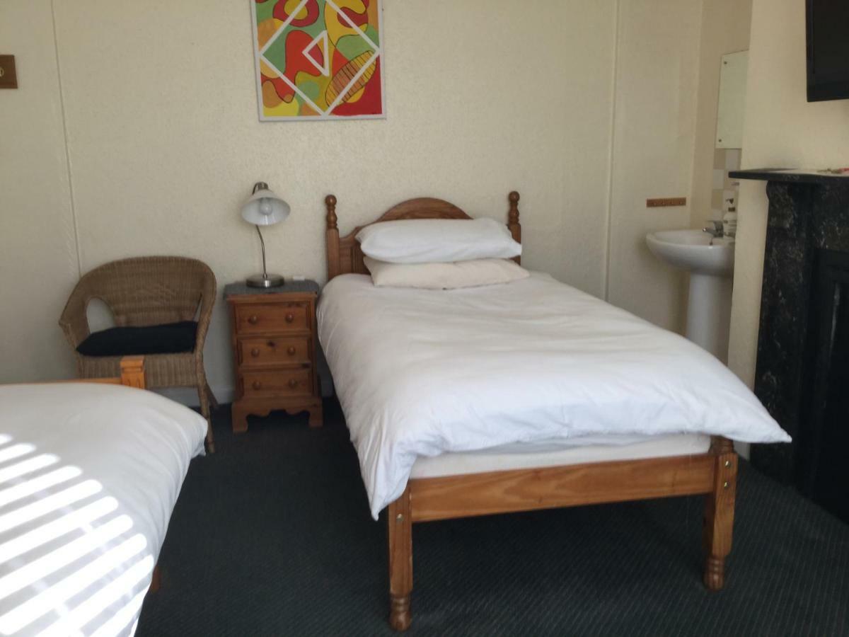 Bay Lodge Aylesbury  Exteriör bild